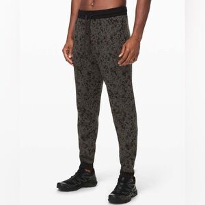 Lululemon Wind Down Jogger Large
